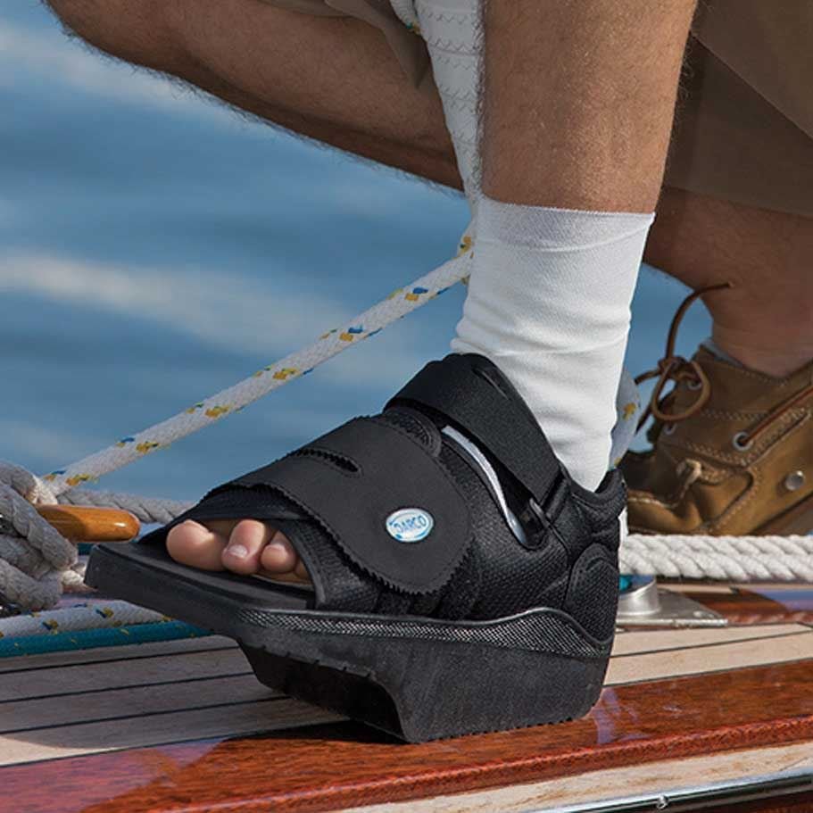 Darco OrthoWedge Forefoot Offloading Shoe